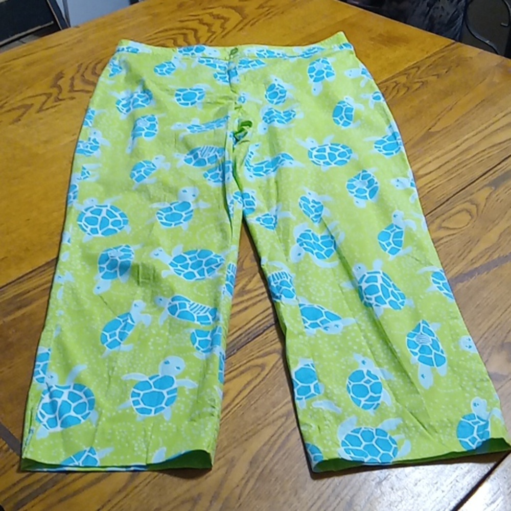 LILLY PULITZER Womens PANTS 8 Preowned Casual SLACKS GREEN Used TURTLES COTTON - Picture 1 of 7